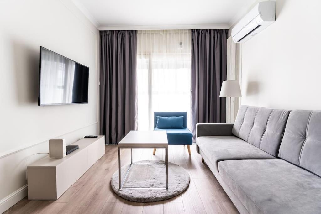 Chic & Luxury Apartment By Mennica Residence Warszawa Zewnętrze zdjęcie